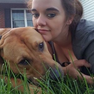 Meet your Posher, Sheena